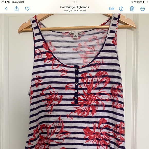 Gap & Banana Republic Summer shirt top lot! - Picture 2 of 7